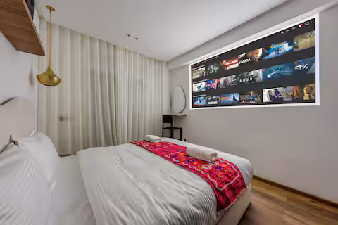 Appartement Moderne 1 Chambre avec Cinéma, Balcon & Xbox — Guéliz Centre