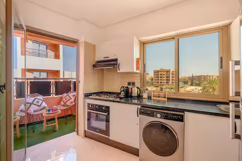 Appartement Moderne 2 Chambres avec Parking & Fibre — Guéliz Marrakech