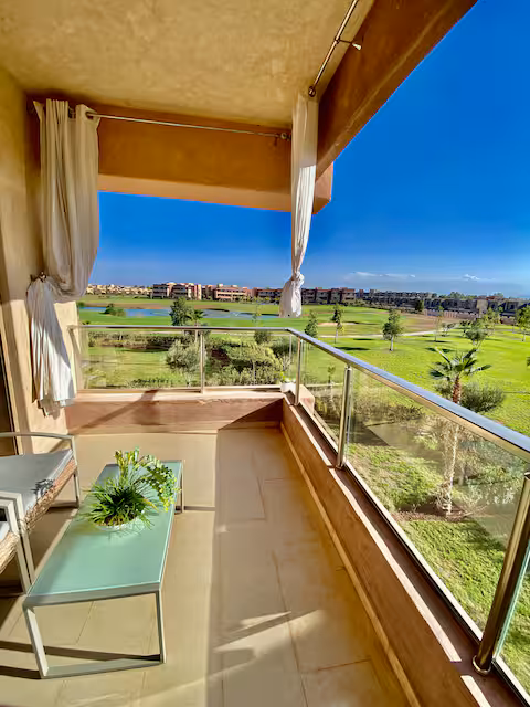Appartement de Luxe 2 Chambres avec Vue Golf & Piscine — Prestigia Marrakech