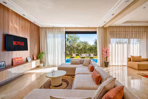 Villa de Luxe 4 Chambres avec Piscine Privée à Argan Golf
