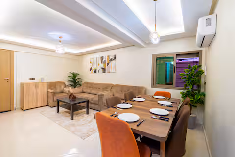 Spacieux Duplex Familial dans un Quartier Calme de Marrakech