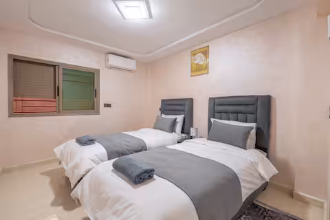 Spacieux Duplex Familial dans un Quartier Calme de Marrakech